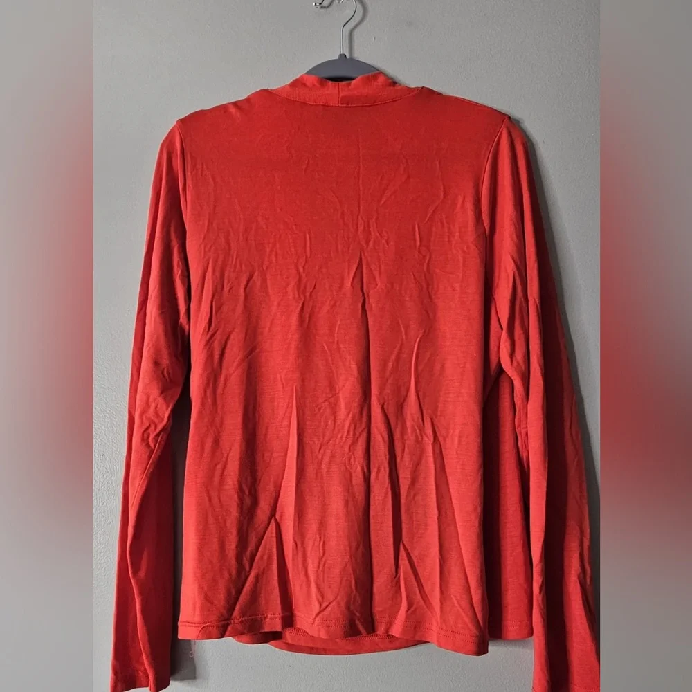 Threadsoft Wrap Top - Picture 3 of 4